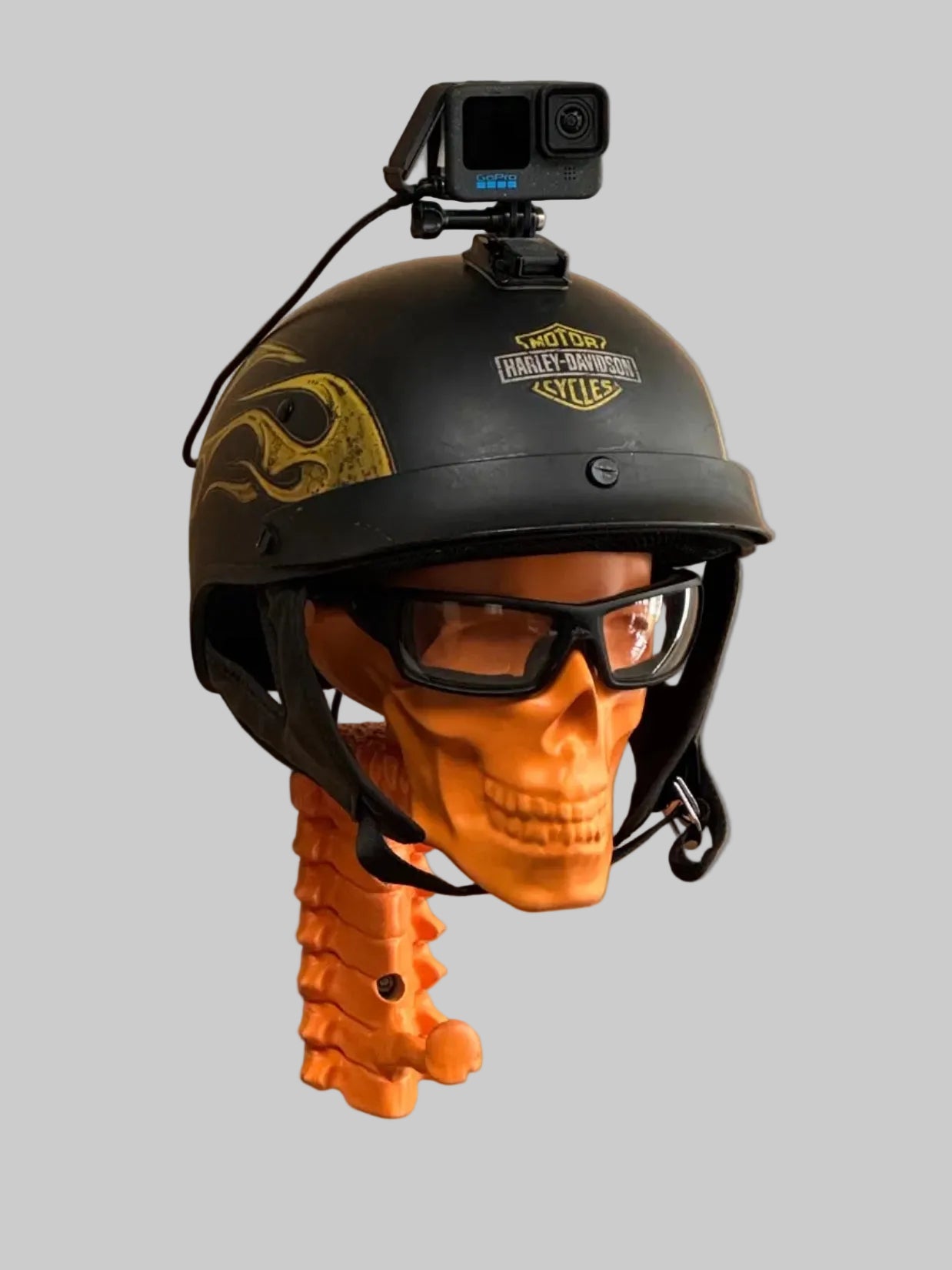 XR5 Matte Helmet Rack