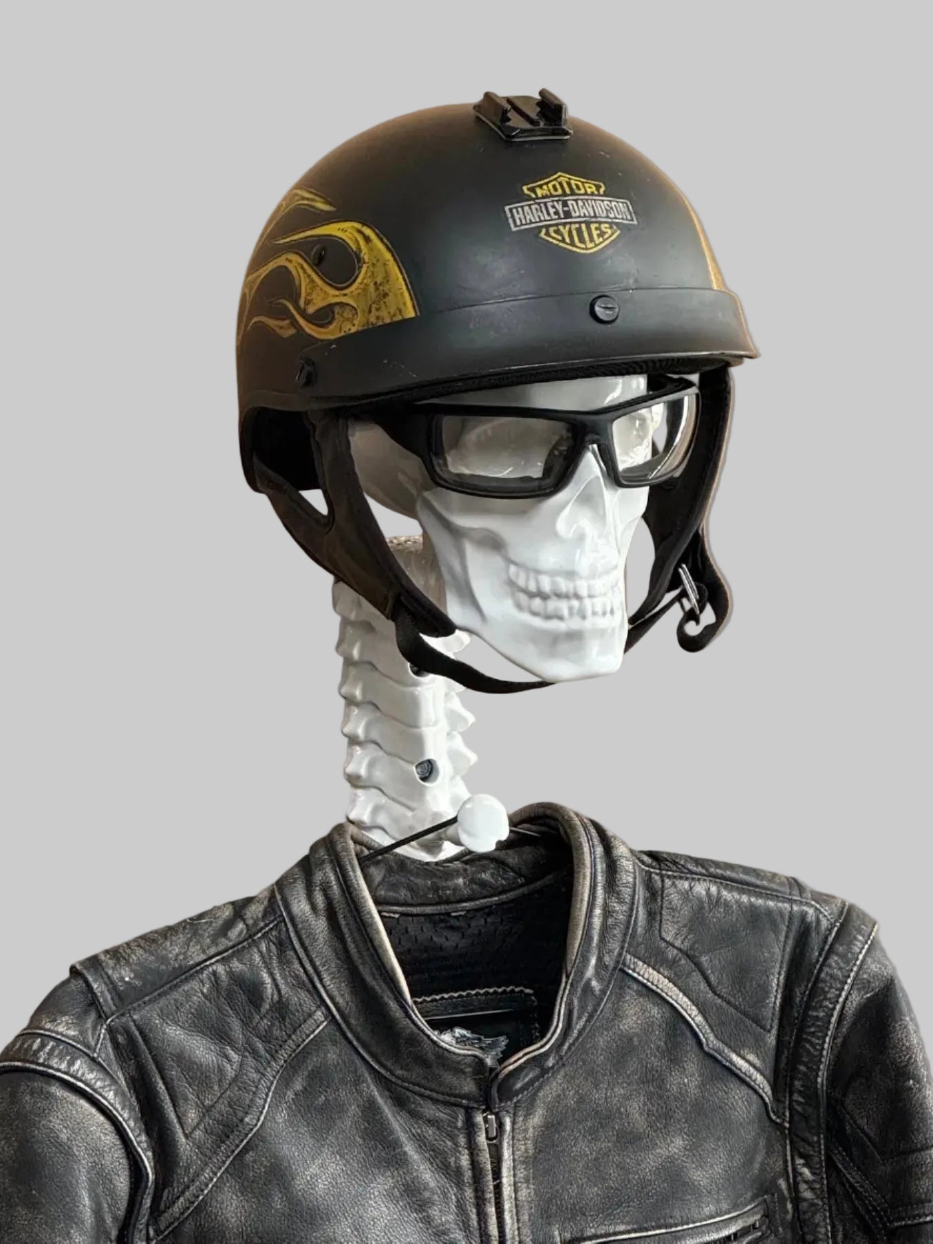 XR5 Gloss Helmet Rack