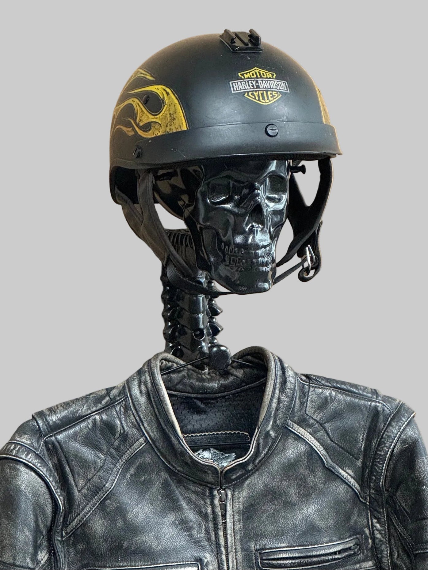 XR5 Metallic Helmet Rack