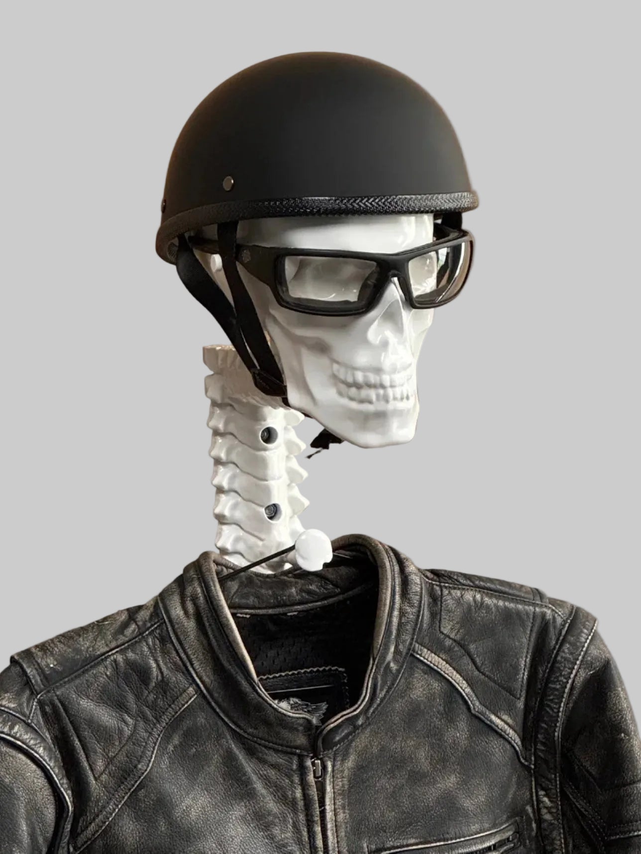 XR5 Gloss Helmet Rack