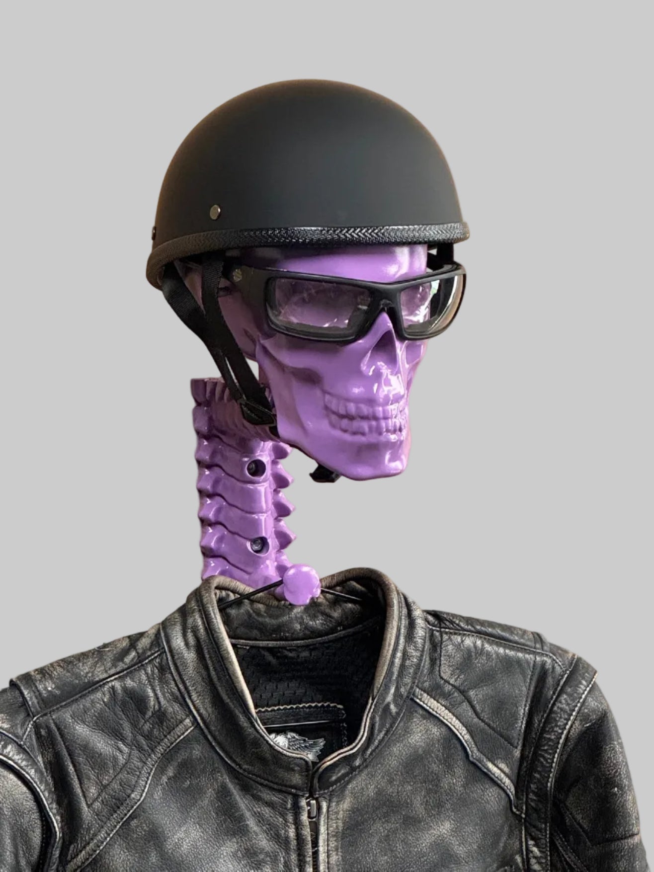 XR5 Gloss Helmet Rack