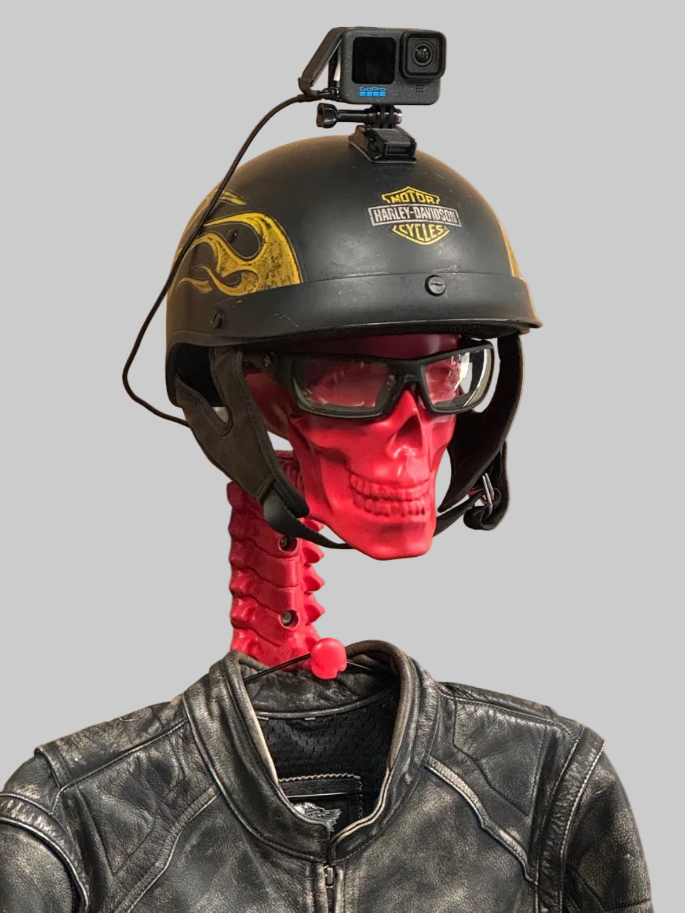 XR5 Matte Helmet Rack